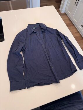 Perry Ellis Men's Navy Blue Casual Button-Down Shirt
